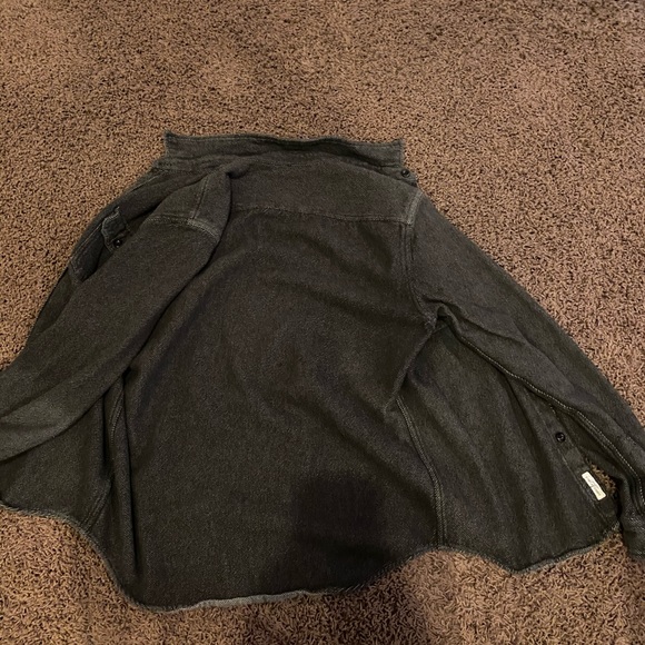 American eagle flannel. - Picture 3 of 3